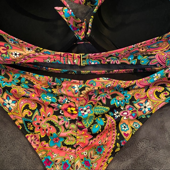 Victoria secret bikini - Picture 5 of 5